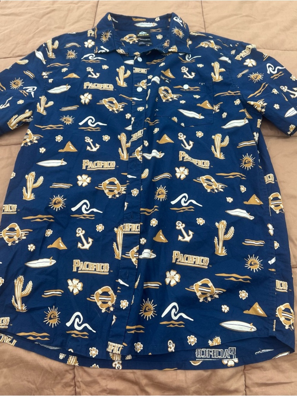Quiksilver x Pacifica Navy/Gold Hawaiian Shirt Size Large